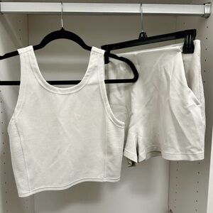 Lululemon Ribbed Top